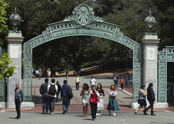 加州大學柏克萊分校指出，失去實習機會恐讓學生重新考慮是否赴美留學。美聯社