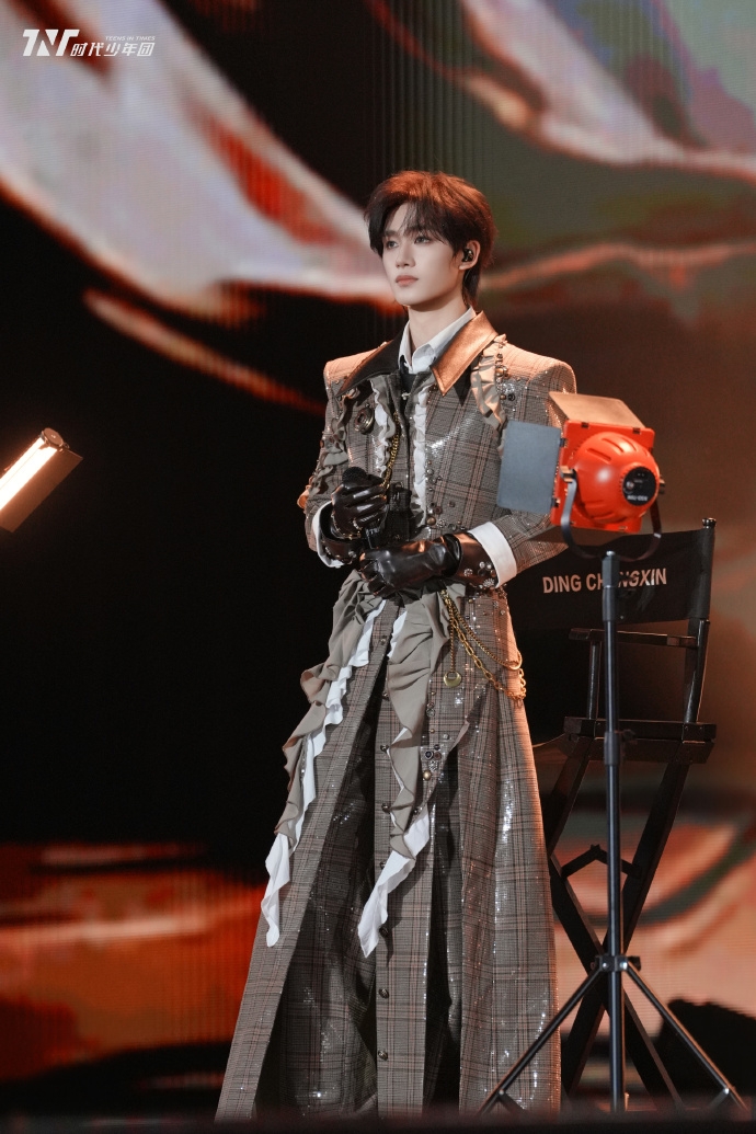 时代少年团近日在上海举行演唱会。 时代少年团近日在上海举行演唱会。