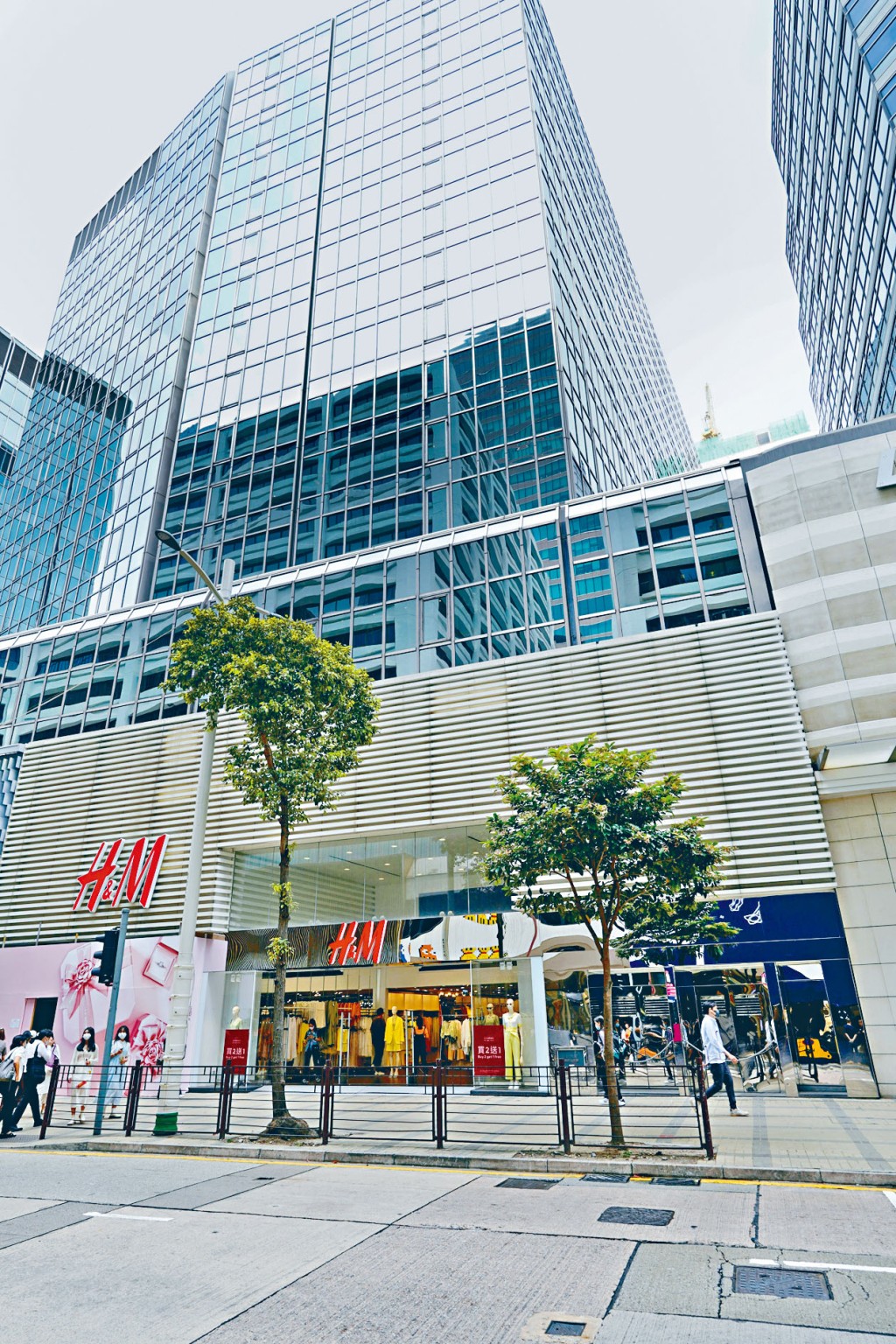 尖沙嘴新港中心一個面積約2472方呎單位,以3460.8萬易手。