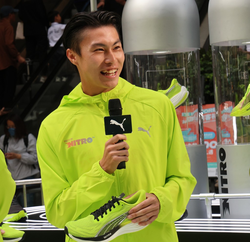 潘沛轩表示平时的训练包括跑步. 