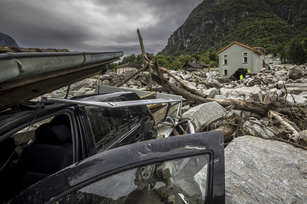 瑞士東南部暴雨致山泥傾瀉。美聯社
