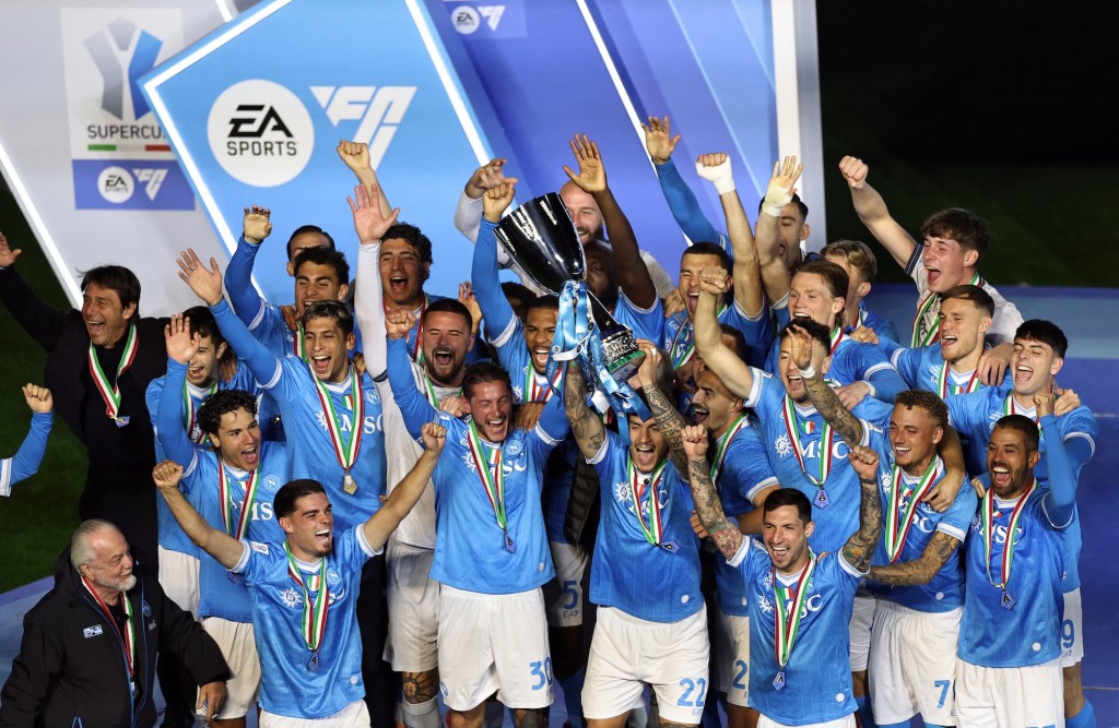 拿玻里意大利超級盃封王。路透社