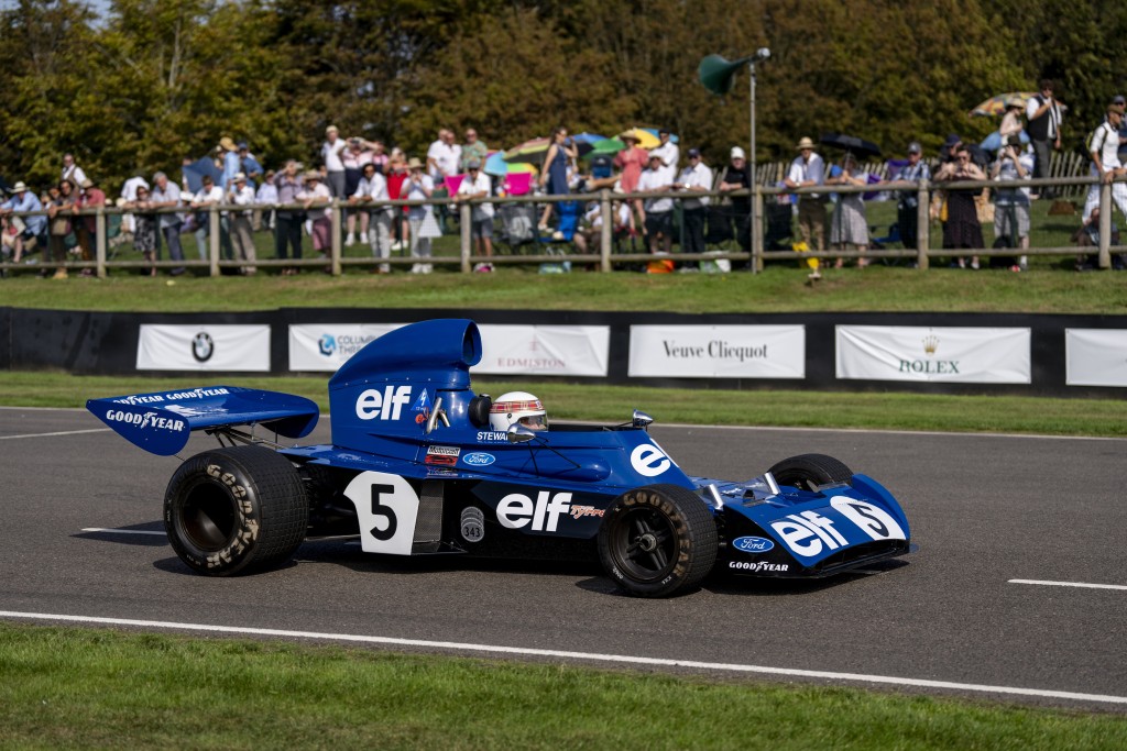 自1930年代，勞力士便與賽車運動緊密合作，至今更支持多項國際賽事。