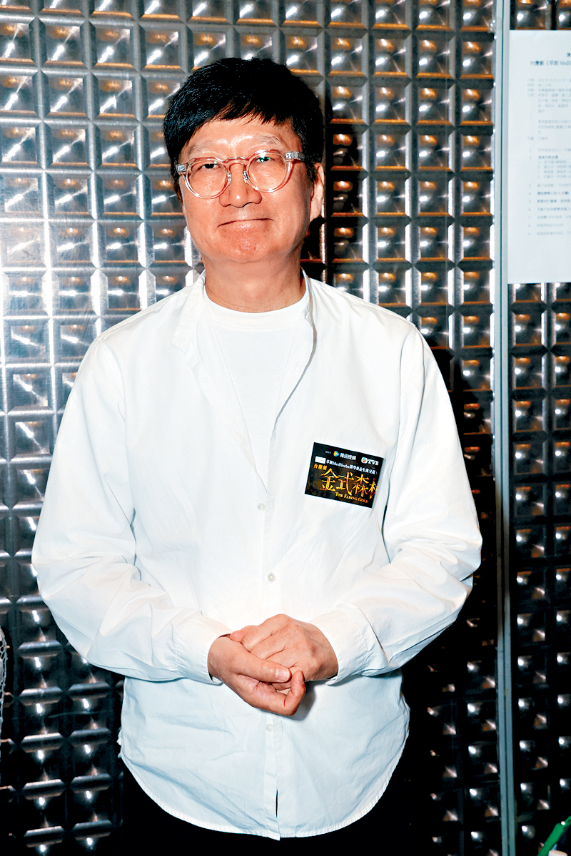 徐正康拒透露友台有否向他拋橄欖枝。
