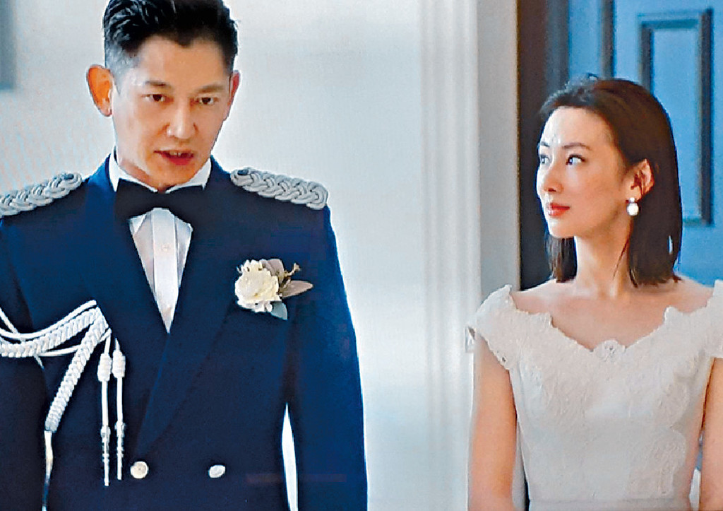 ■北川景子與瑛太合演新劇《離婚活動》首播,收視一般。