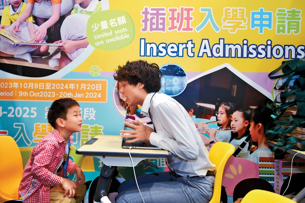 不少學校設有即場面試，部分更即場公布取錄結果。