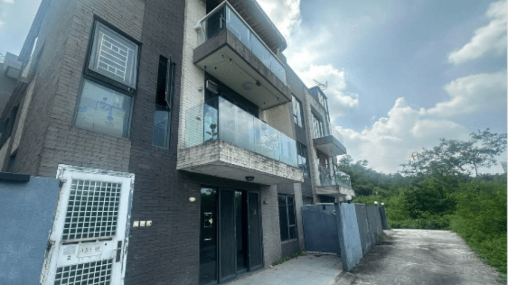 元朗盛屋村銀主盤 開拍價230萬低28%