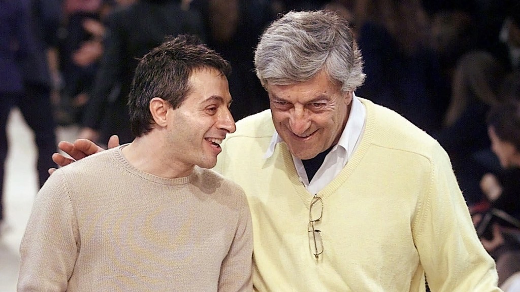 切鲁蒂(右)摄于2001年。AP