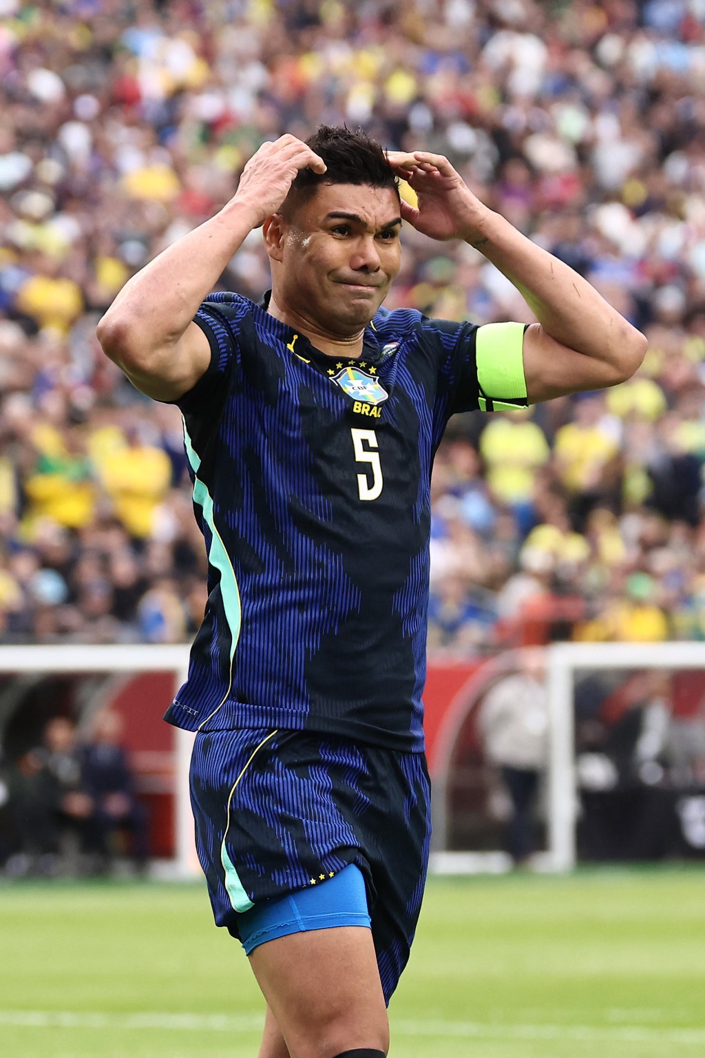 卡斯米路在巴西對法國的友賽後，表示不會改變離開曼聯的決定。路透社