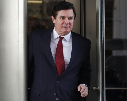 马纳福德作出反击，入禀华盛顿联邦地方法院。美联社