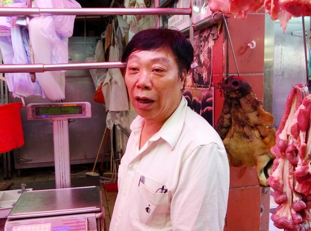 有豬肉檔販指,疫情令生意大受打擊。