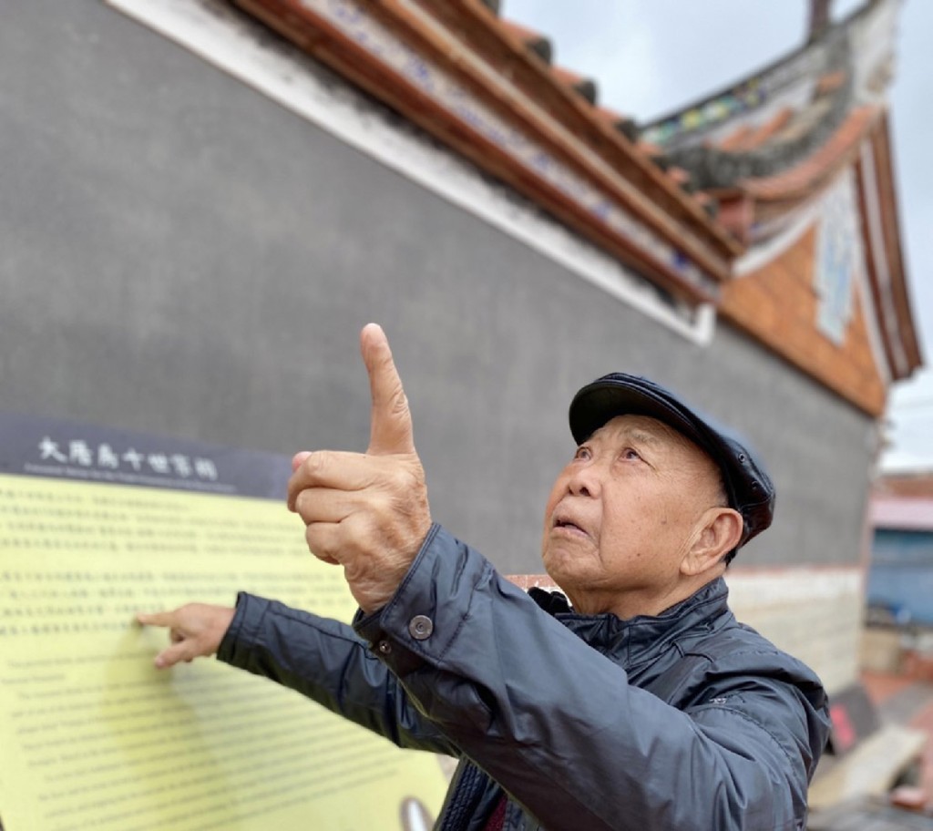 现年81岁的土水匠师李清海精通传统建筑技术，近年获颁台湾「人间国宝」殊荣。