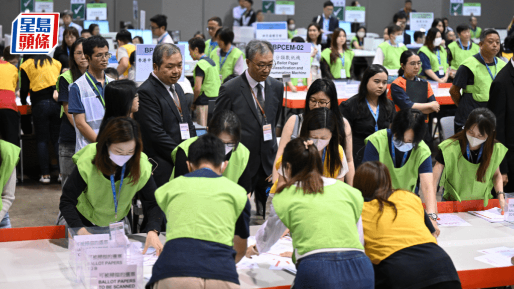 選委會補選結果︱點票順利八號風球前完成 建測規園界同票 須抽籤定結果