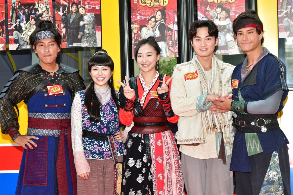 五位主角陳瀅、周嘉洛、朱敏瀚、王灝兒、張頴康將悉數回歸拍《痞子殿下》續集再放笑彈。