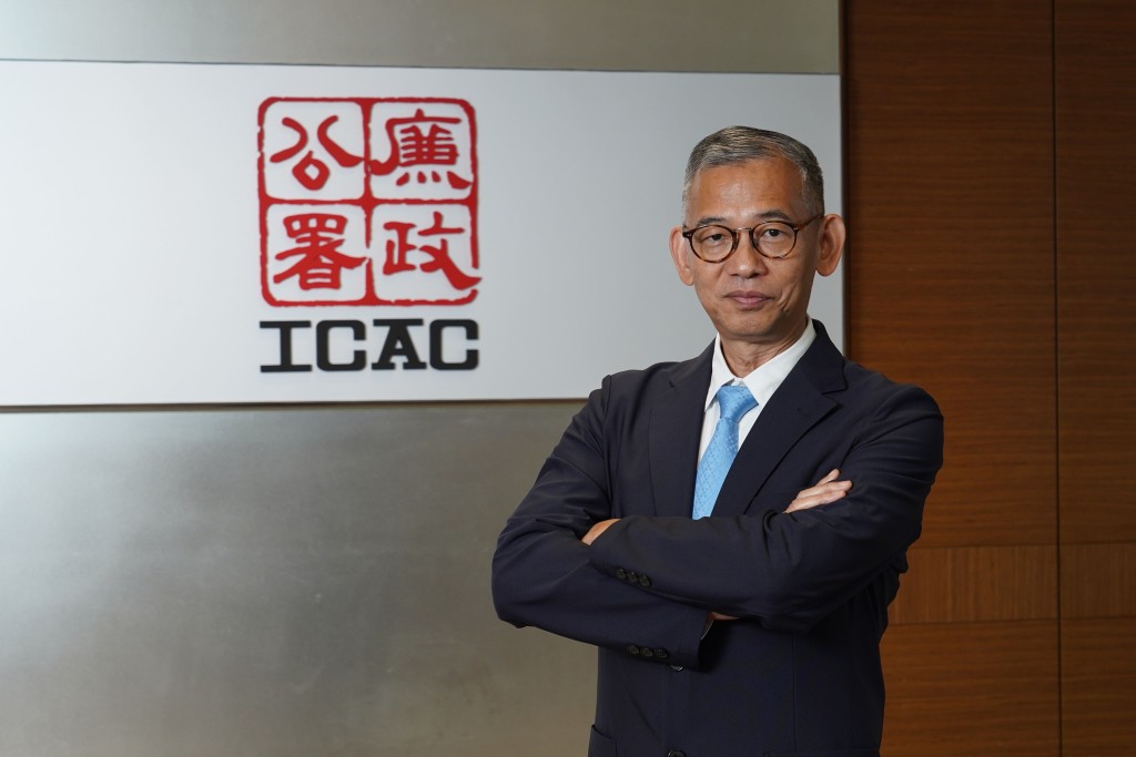 廉政專員胡英明表示，香港國際廉政學院明年2月成立，每年提供2000訓練名額。葉偉豪攝