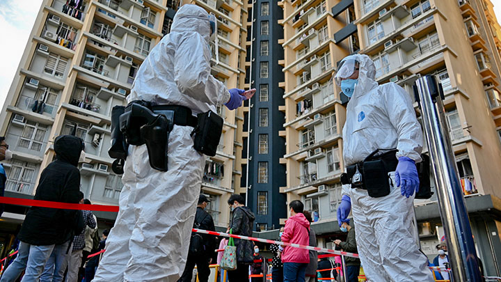 有調查顯示近七成市民認為堅持「動態清零」更符合香港利益。資料圖片