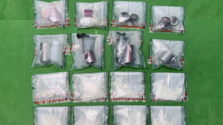 海關在機場檢獲市值73萬元的懷疑可卡因。政府新聞處圖片