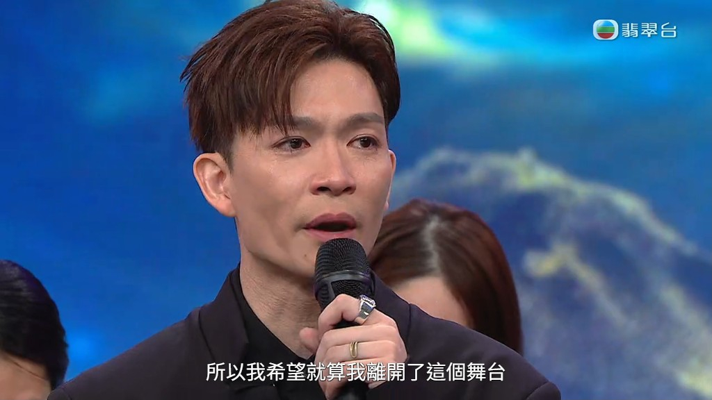 周志康越喊越淒涼。 周志康越喊越淒涼。