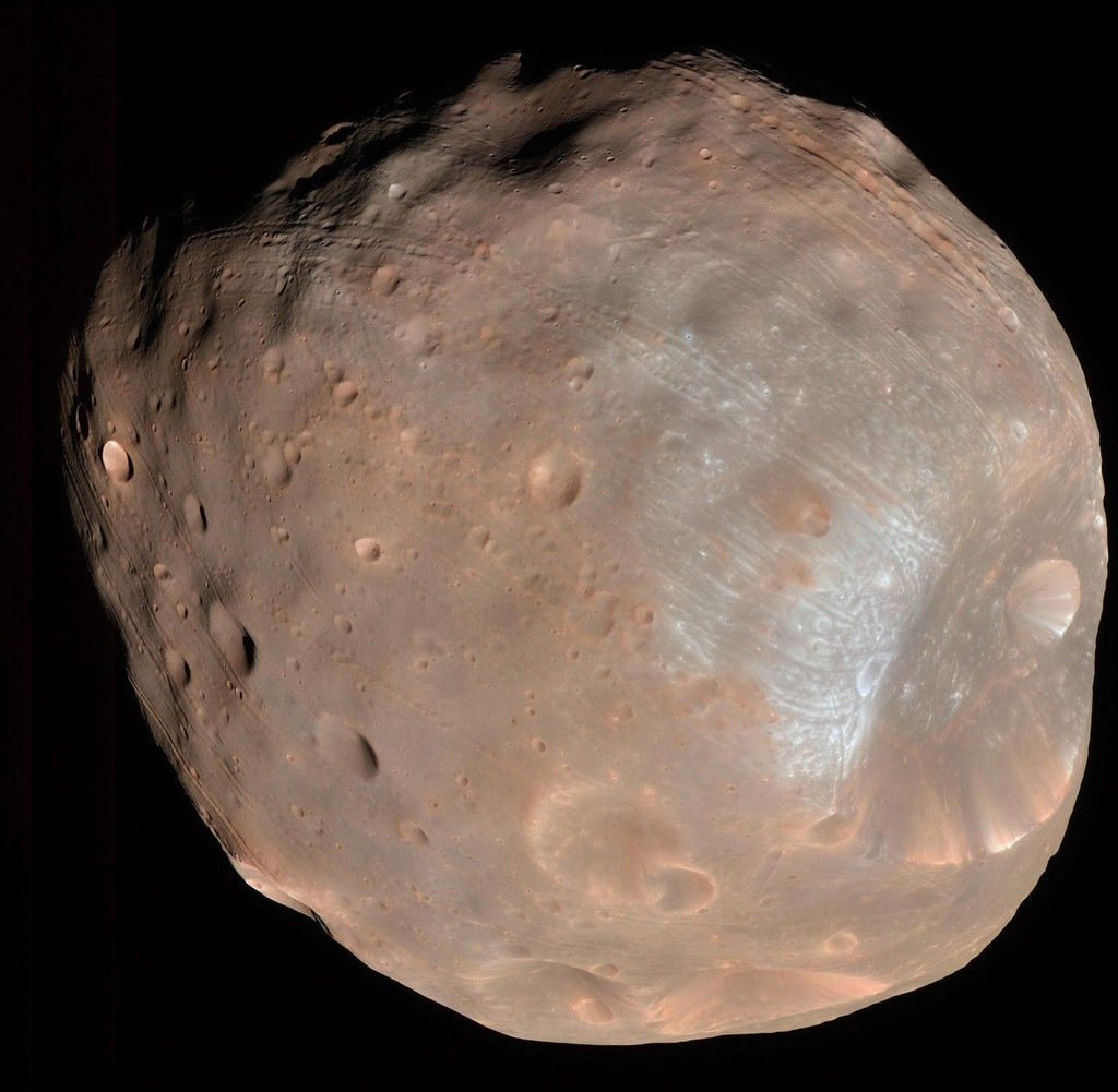 绕行火星的卫星「火卫一」。美联社 绕行火星的卫星「火卫一」。美联社