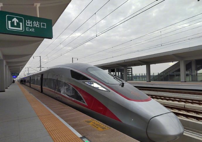 汕汕高鐵12月26日開通運營。 廣州鐵路