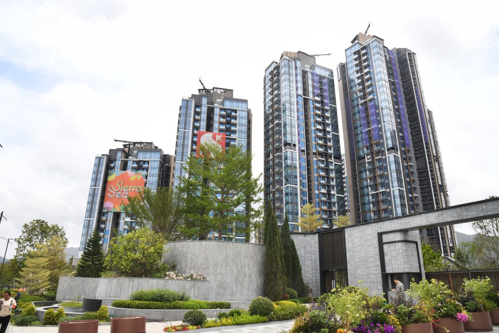 今年首10个月新盘大手客成交按年增逾16%,当中西沙SIERRA SEA涉及的单位最多。 今年首10个月新盘大手客成交按年增逾16%,当中西沙SIERRA SEA涉及的单位最多。