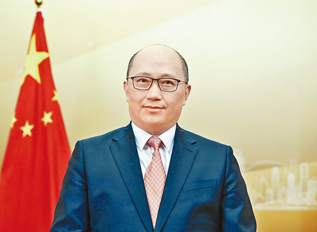 新任中聯辦主任鄭雁雄發表新春致辭。