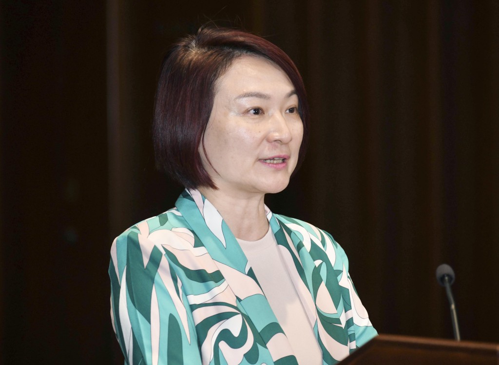 近日有報道指本屆立法會上任7個月以來,部分議員在委員會「零發言」。立法會主席李慧琼其後在報章撰文反駁。資料圖片 近日有報道指本屆立法會上任7個月以來,部分議員在委員會「零發言」。立法會主席李慧琼其後在報章撰文反駁。資料圖片