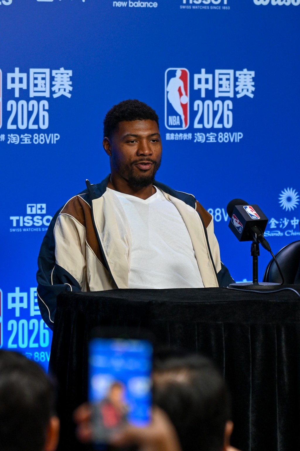 NBA中国赛独行侠vs火箭。魏国谦摄