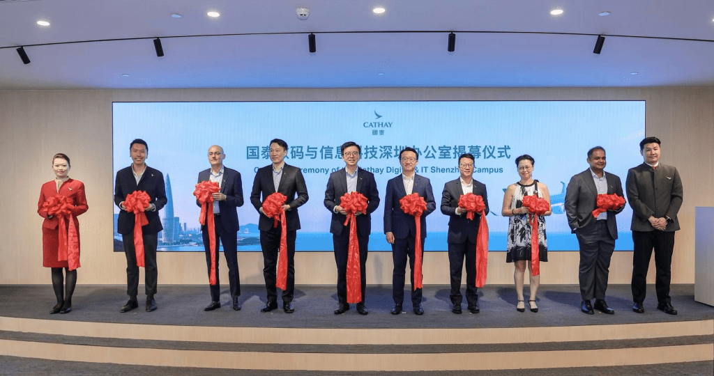 國泰行政總裁林紹波表示,發展方向清晰,其中一個目標是做到行內數碼化領先,每年研發費用超過30億元。 國泰行政總裁林紹波表示,發展方向清晰,其中一個目標是做到行內數碼化領先,每年研發費用超過30億元。