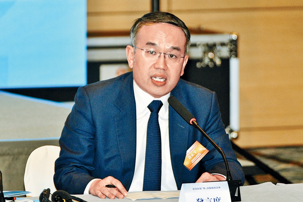 許正宇赴京出席中關村論壇。