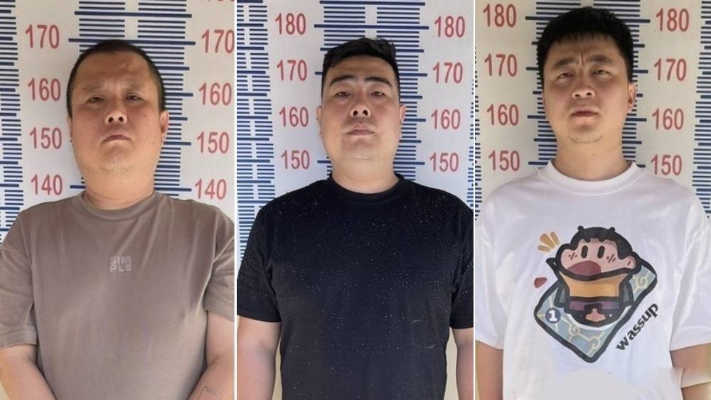 其中三名被告。 柬中時報