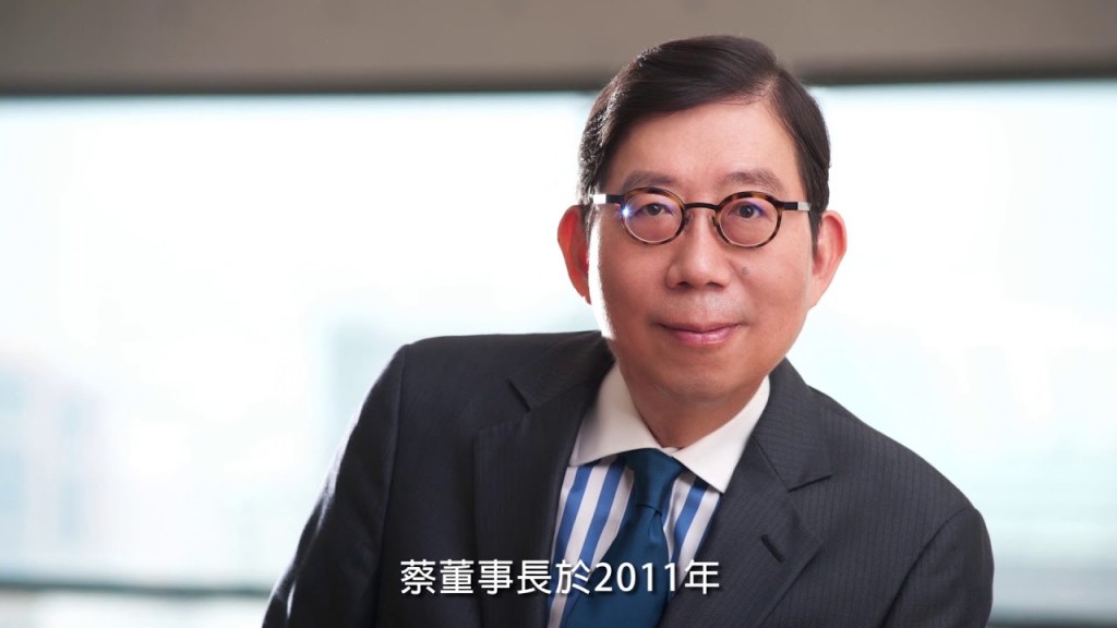 商界猛人蔡明兴，是富邦金控董事长，据2021年《褔布斯》公布的排行榜中，蔡明兴与兄长蔡明忠二人合计净资产达79亿美元，全台湾排名第3。