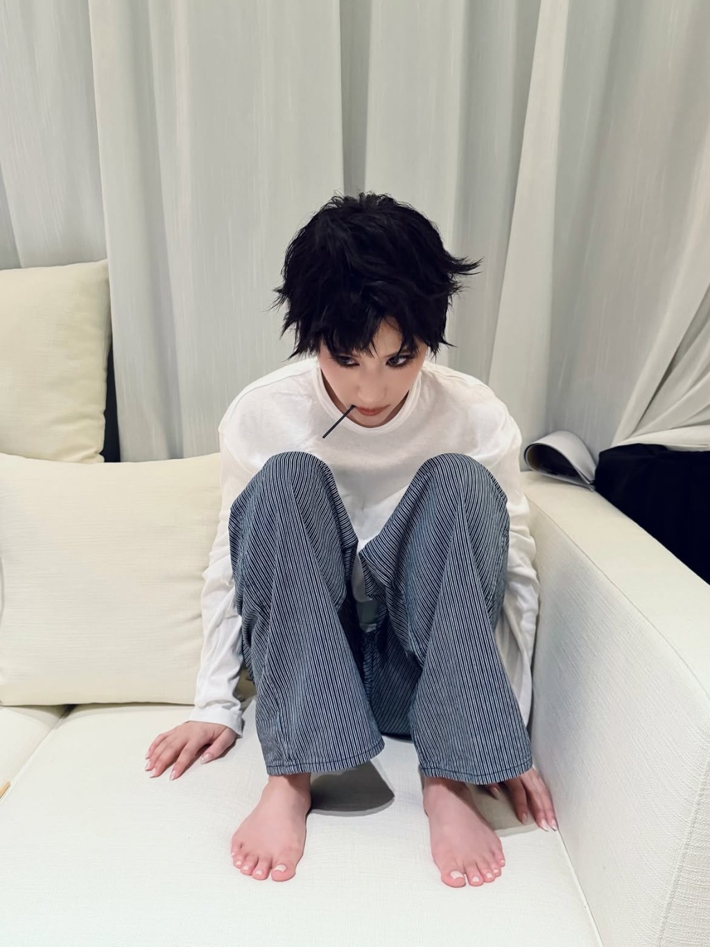 何超蓮Cosplay《死亡筆記》主角。