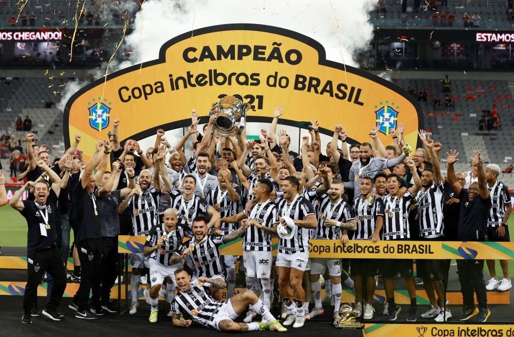明尼路周四奪巴西盃，成雙冠王。Reuters
