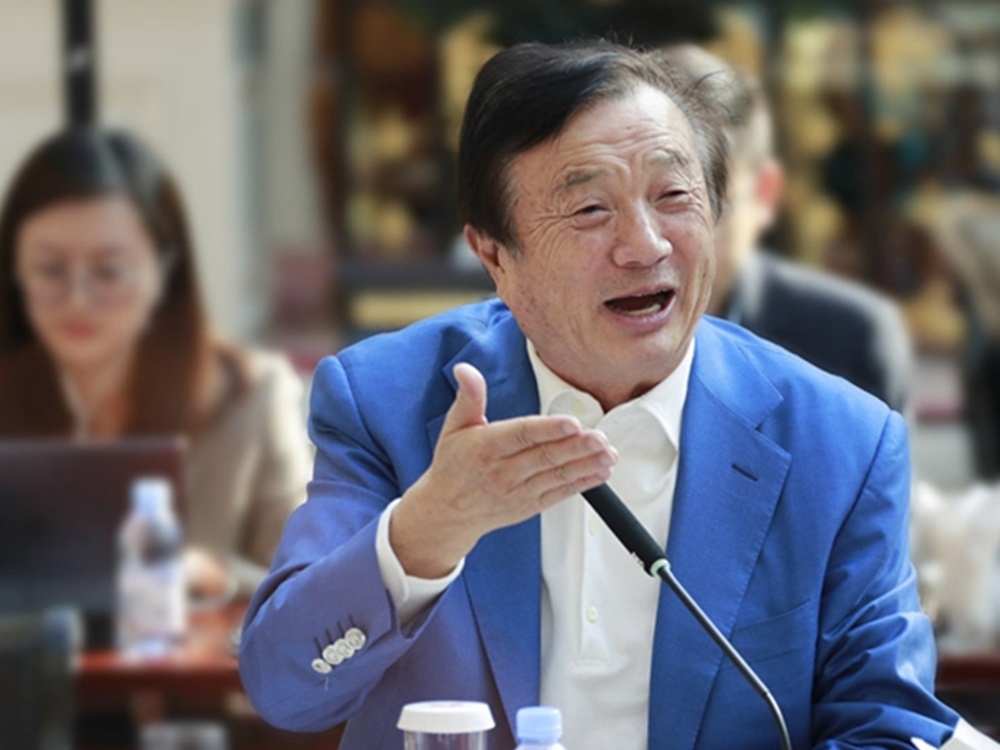 任正非戰略轉移,化解了手機業務倒退的壓力。(新華社圖片) 任正非戰略轉移,化解了手機業務倒退的壓力。(新華社圖片)