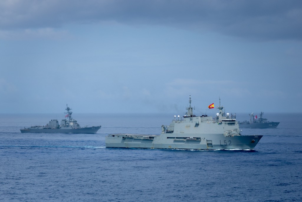 美軍恢復對伊朗海上封鎖 伊朗多地傳爆炸聲 伊媒:霍爾木茲海峽發生交火。法新社 美軍恢復對伊朗海上封鎖 伊朗多地傳爆炸聲 伊媒:霍爾木茲海峽發生交火。法新社