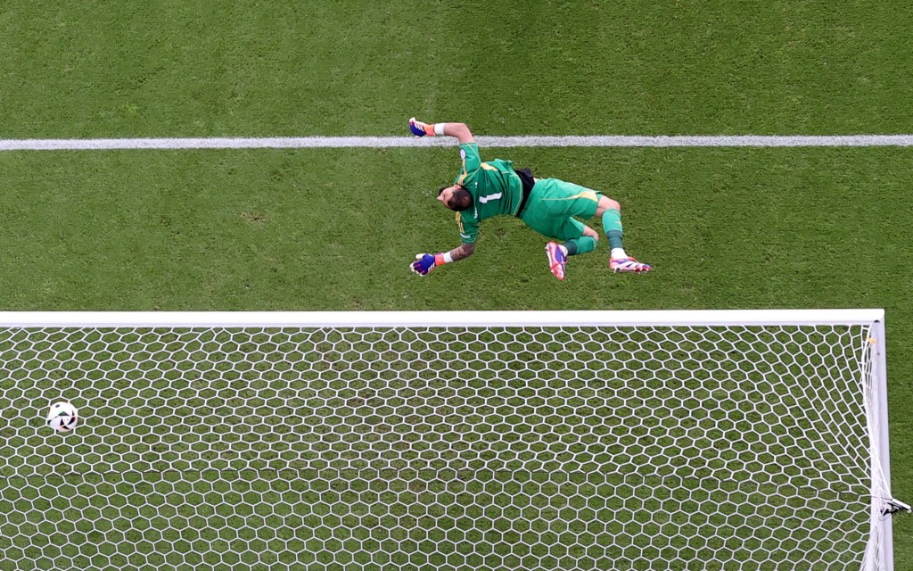 艾比斯查今屆歐國盃同樣收錄1球2助攻。Reuters