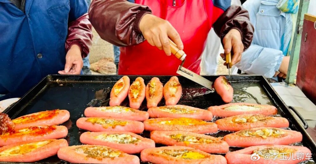 腸包蛋普遍流傳是源於合肥一對老夫婦的熟食檔。