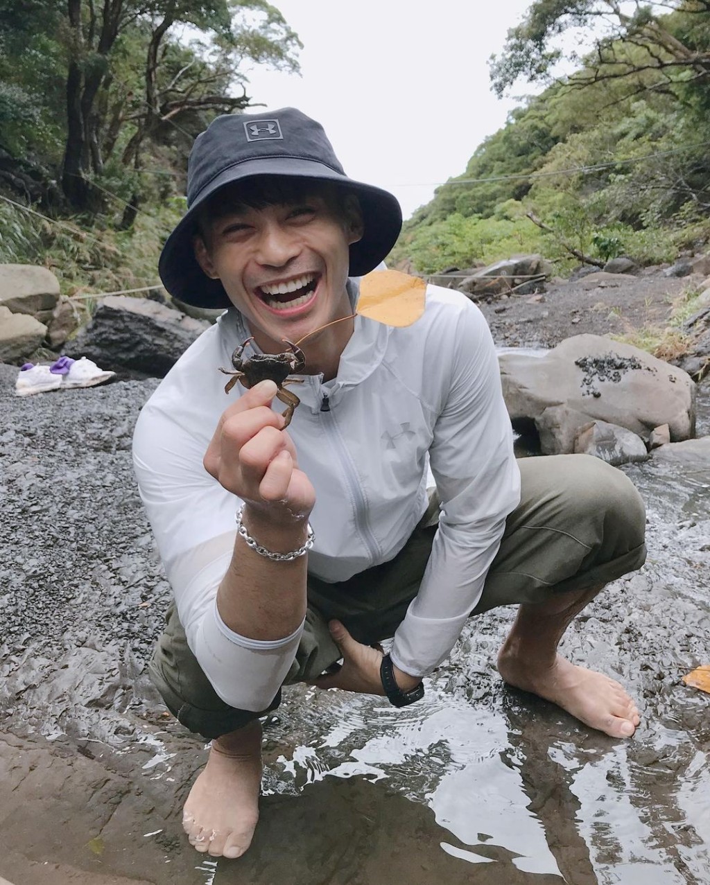楊勇緯平時係陽光男孩好鍾意笑。