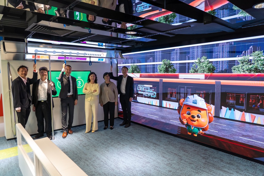 陳美寶上周隨立法會發展事務委員會視察北部都會區發展，向立法會介紹如何打通接駁北都的脈絡，以及位於洪水橋現代物流圈的布局。