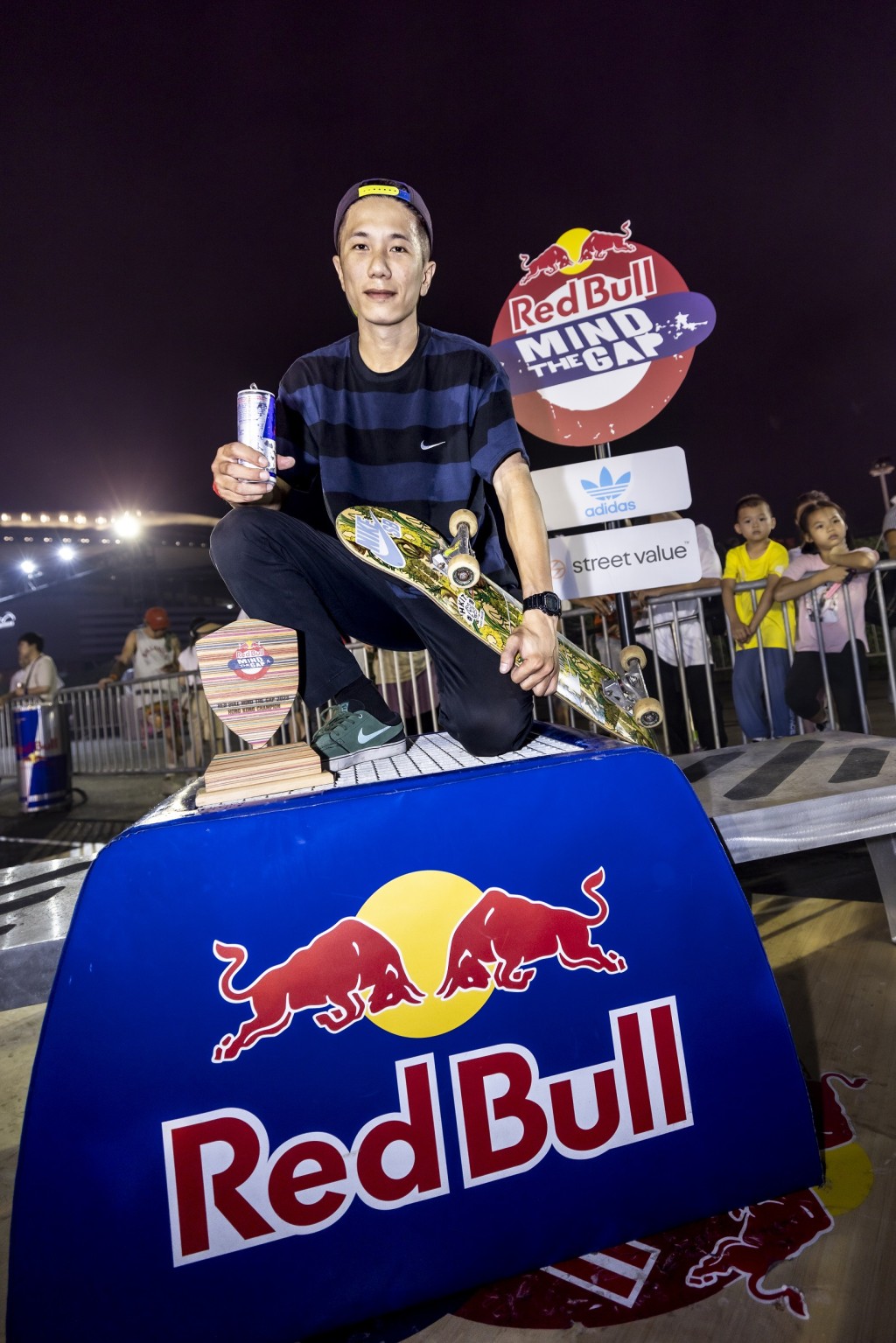 杭州亚运代表李嘉龙在Red Bull Mind The Gap封王。
