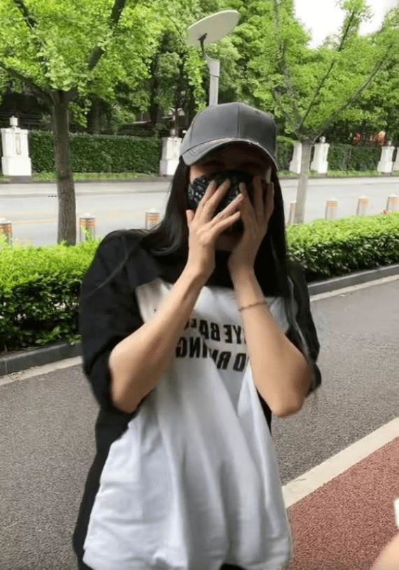 陳浩民和蔣麗莎現時擁有3女1子。 陳浩民和蔣麗莎現時擁有3女1子。