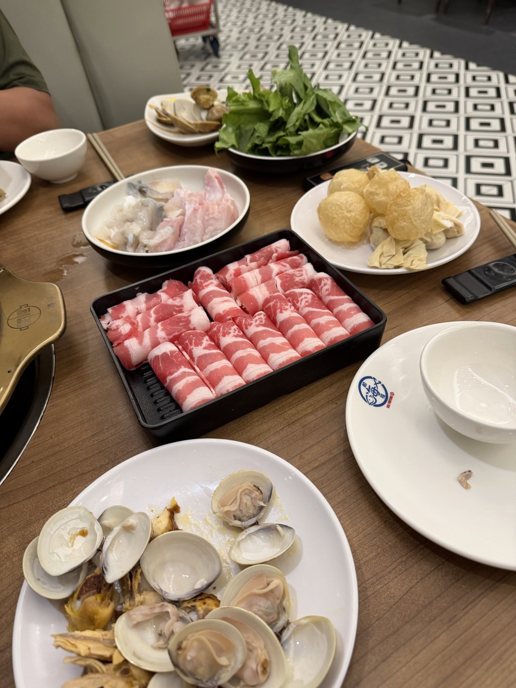 天水围「开炉重庆老火锅」火锅放题$108起 90分钟任食海鲜/肉类/熟食 天水围「开炉重庆老火锅」火锅放题$108起 90分钟任食海鲜/肉类/熟食