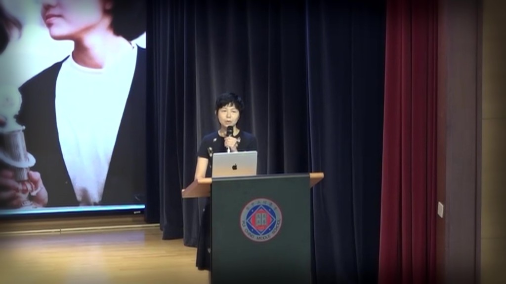 黃詠儀醫生回到母校演講，用自身經歷鼓勵年輕一代。