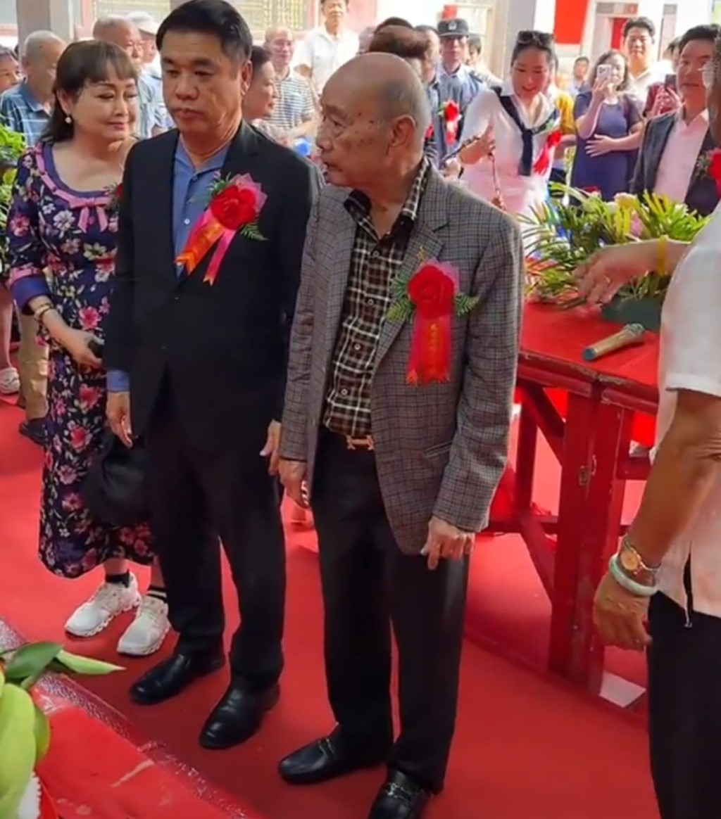 2024年10月,莊俊奇回到果隴村祭祖。 2024年10月,莊俊奇回到果隴村祭祖。