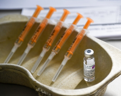 立陶宛向台灣捐贈的2萬劑新冠疫苗運抵。AP資料圖片