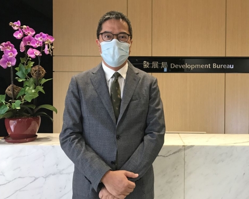 黃偉綸發表網誌,表示政府推出畢業生薪金補貼計劃以及專業實習薪金津貼計劃。資料圖片