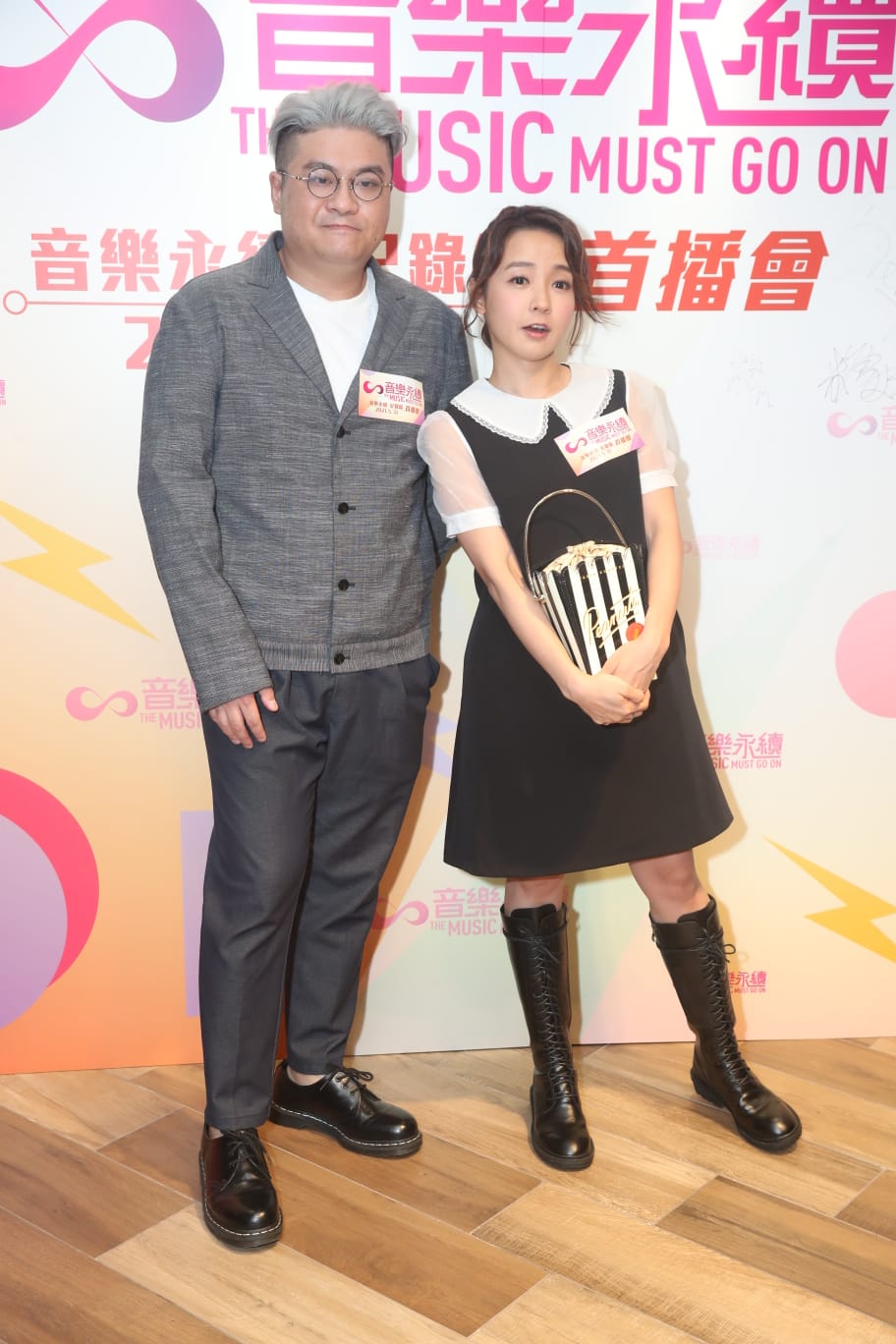 糖兄妹透露下月於海洋公園舉行音樂會，屆時將翻唱其他歌手的歌曲。