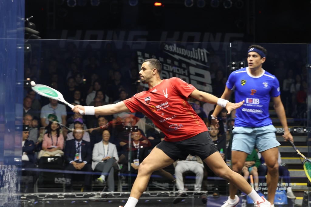 世界一哥化亞素(紅衫)成功衛冕男單冠軍。徐嘉華攝 世界一哥化亞素(紅衫)成功衛冕男單冠軍。徐嘉華攝