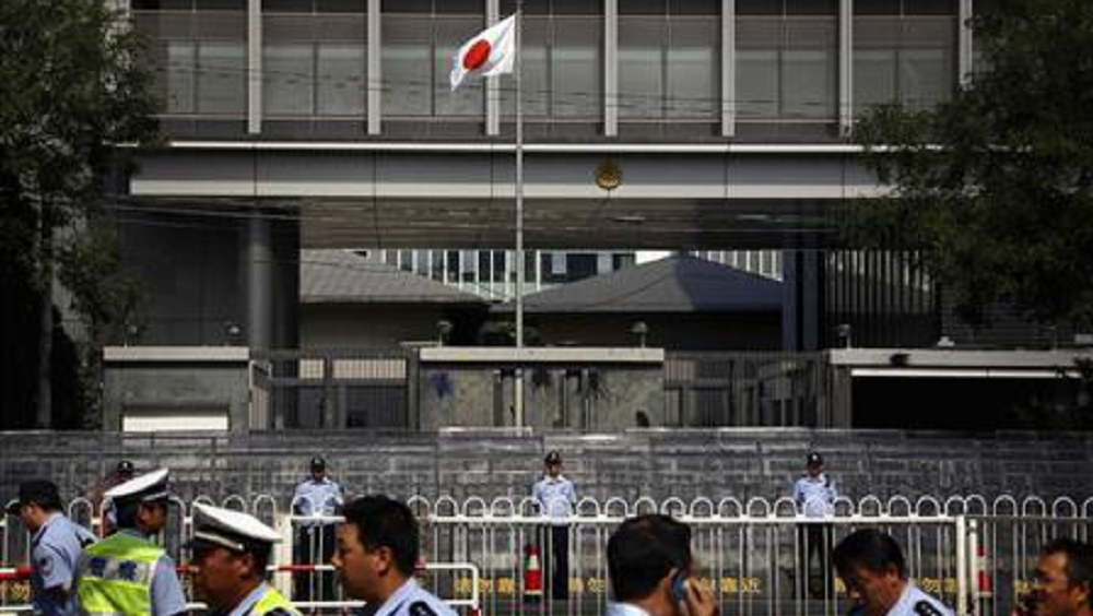 日本駐華大使館表示，自上月底福島核污水排海以來，接到40多萬個騷擾電話。路透社